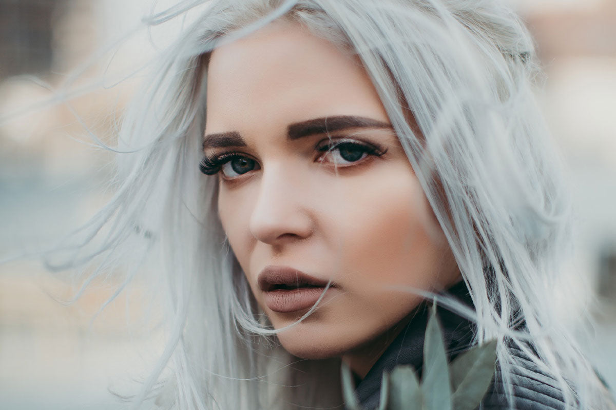 Colore grigio topo. A chi dona. - Tre Pi Profumerie