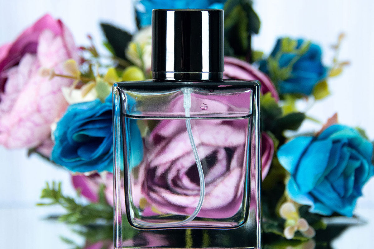 Ingredienti Naturali nei Profumi: Focus sulle Essenze Floreali - Tre Pi Profumerie