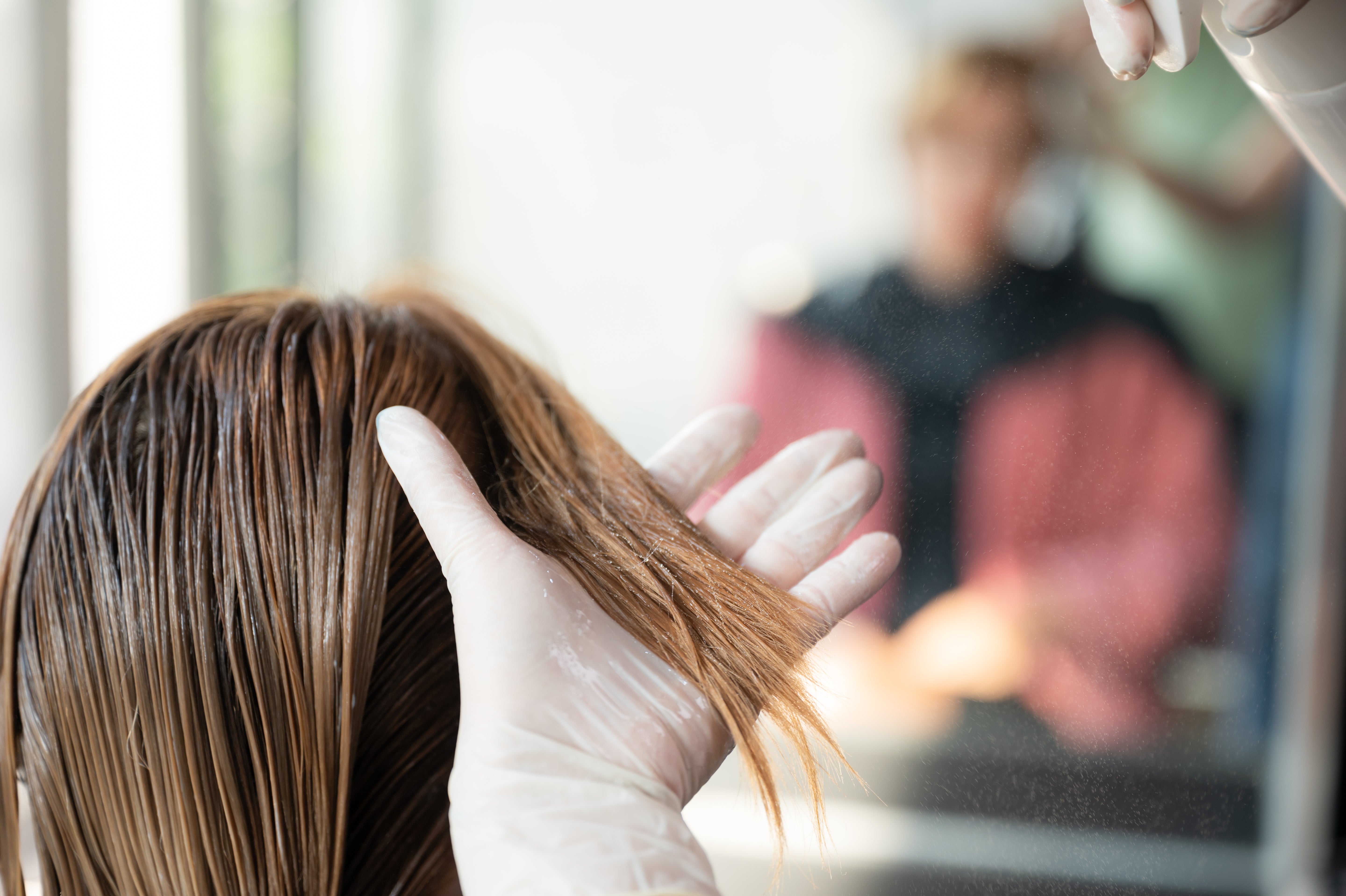 Bagno di Colore a Casa: Come Fare il Trattamento Perfetto