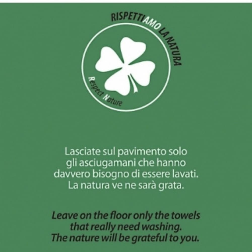 Flexi Amenities Eco-Friendly Hotel Bathroom Sign in Italian and English