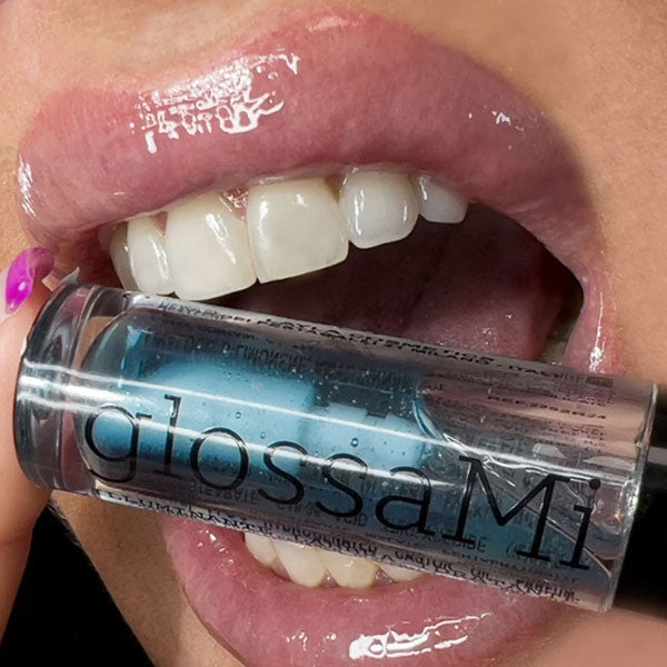 LAYLA GLOSSAMI ILLUMINANTE LABBRA IDRATANTE 01 - Tre Pi Profumerie