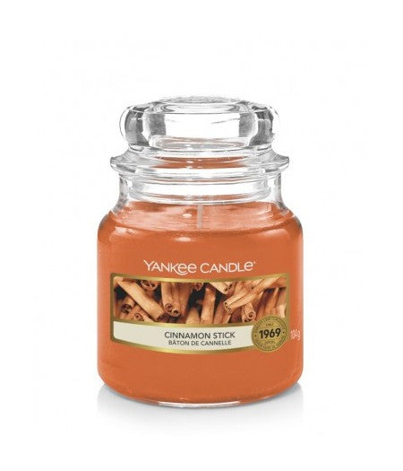 YANKEE CANDLE CANDELA PROFUMATA SMALL CINNAMON STICK