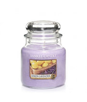 YANKEE CANDLE CANDELA PROFUMATA MEDIUM LEMON LAVENDER - Tre Pi Profumerie