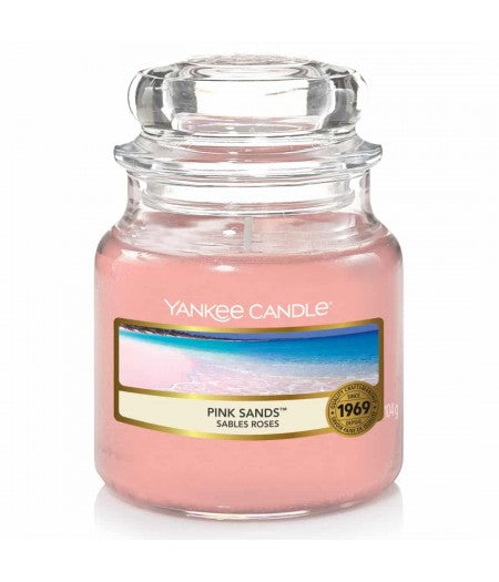 YANKEE CANDLE CANDELA PROFUMATA MEDIUM PINK SANDS - Tre Pi Profumerie