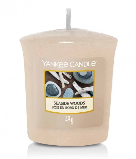 YANKEE CANDLE CANDELA PROFUMATA VOTIVE SEASIDE WOODS - Tre Pi Profumerie