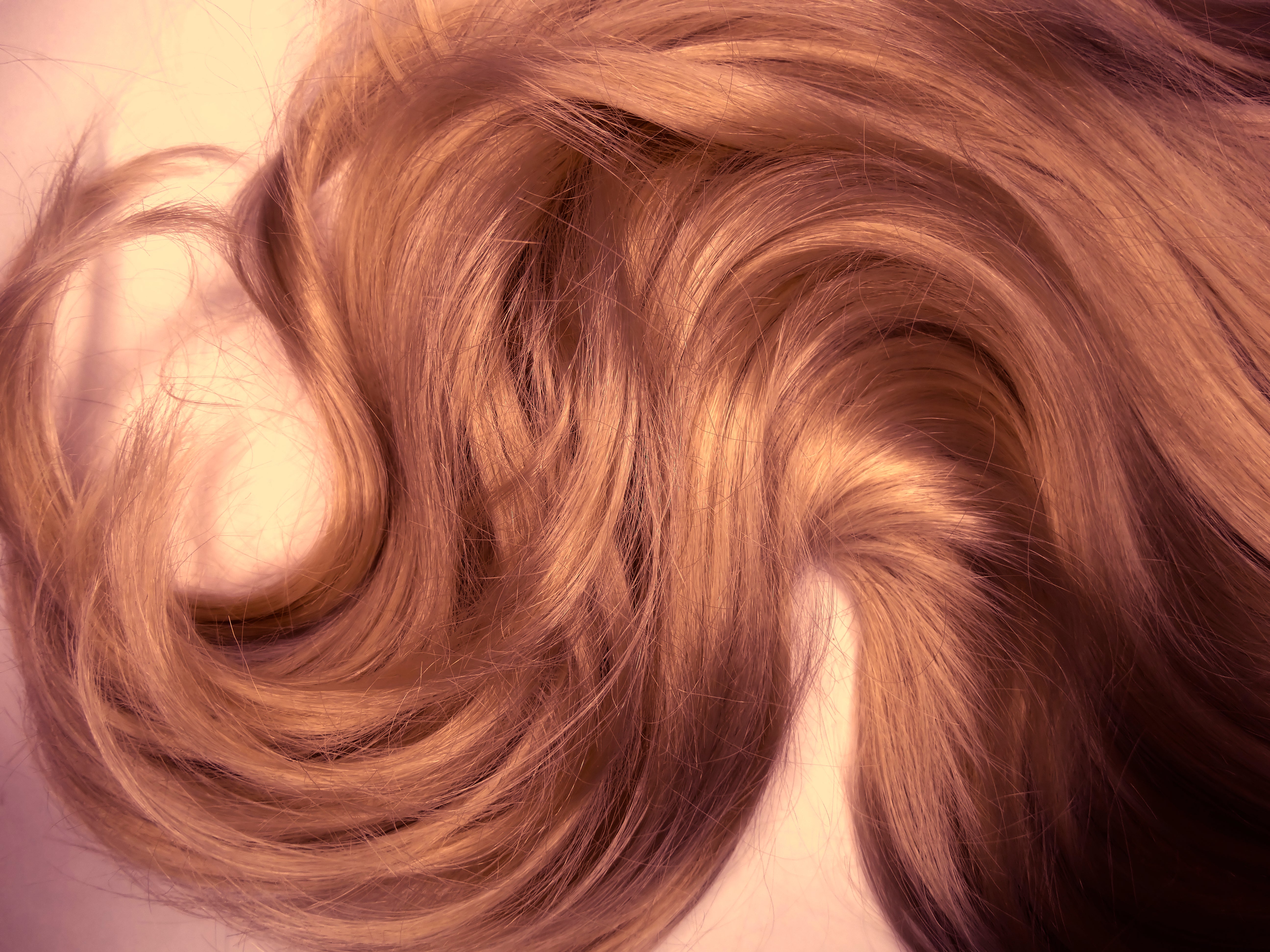 I Migliori Prodotti Capelli con Filtro UV: Protezione Solare