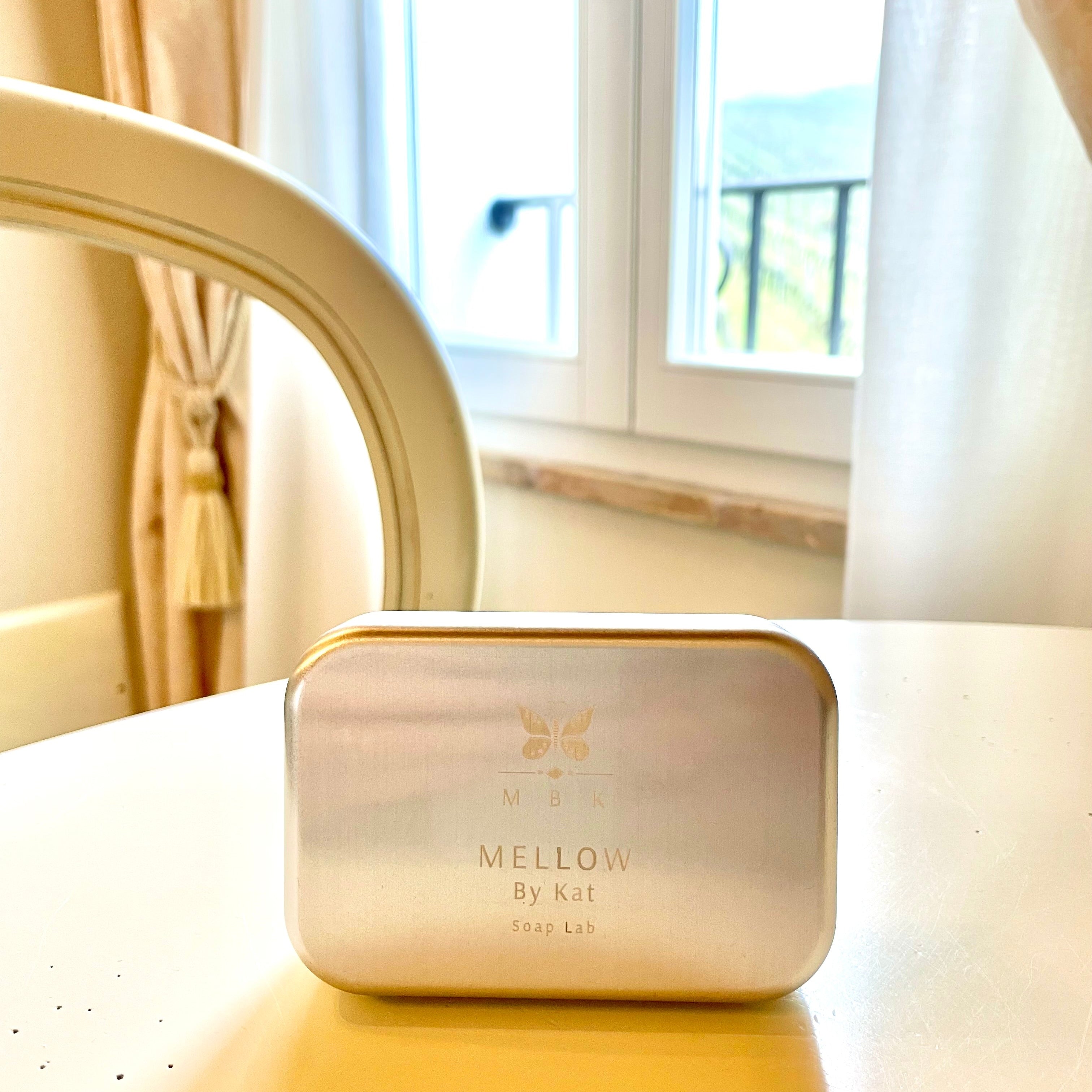 MBK - Mellow By Kat Portasapone da Viaggio in Alluminio