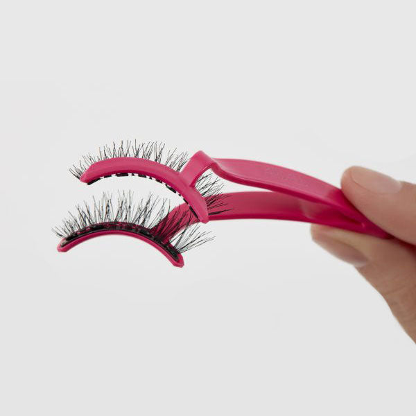 ARDELL CIGLIA FINTE APPLICATORE MAGNETIC LASHES 71143 - Tre Pi Profumerie