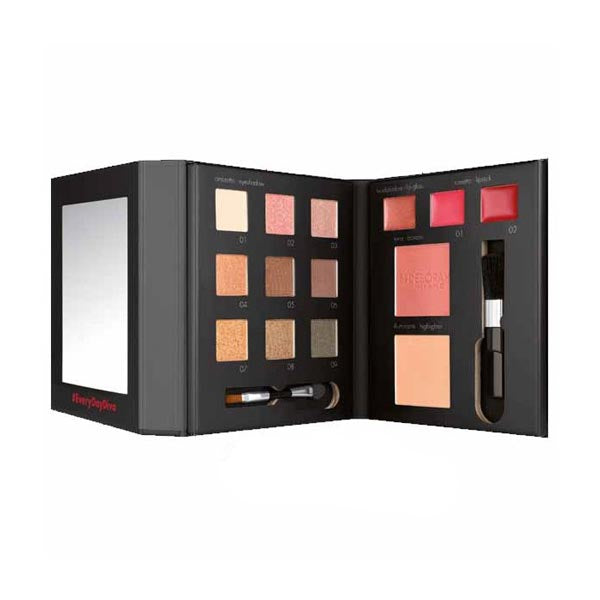 DEBORAH TROUSSE MAKE UPBOOK VOLUME 1 TONI CALDI WARM - Tre Pi Profumerie