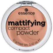 ESSENCE MATTIFYNG CIPRIA VISO COMPATTA 02 - Tre Pi Profumerie