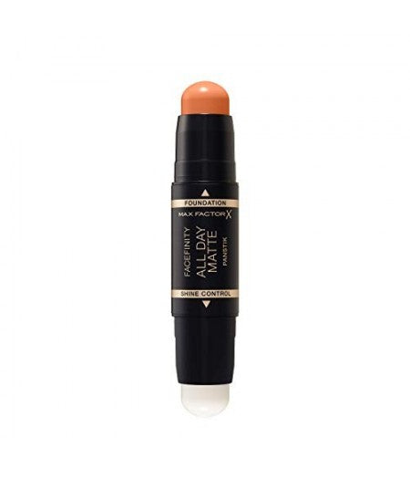 MAX FACTOR FACEFINITY MATTE FONDOTINTA SOFT TOFFEE 84 - Tre Pi Profumerie