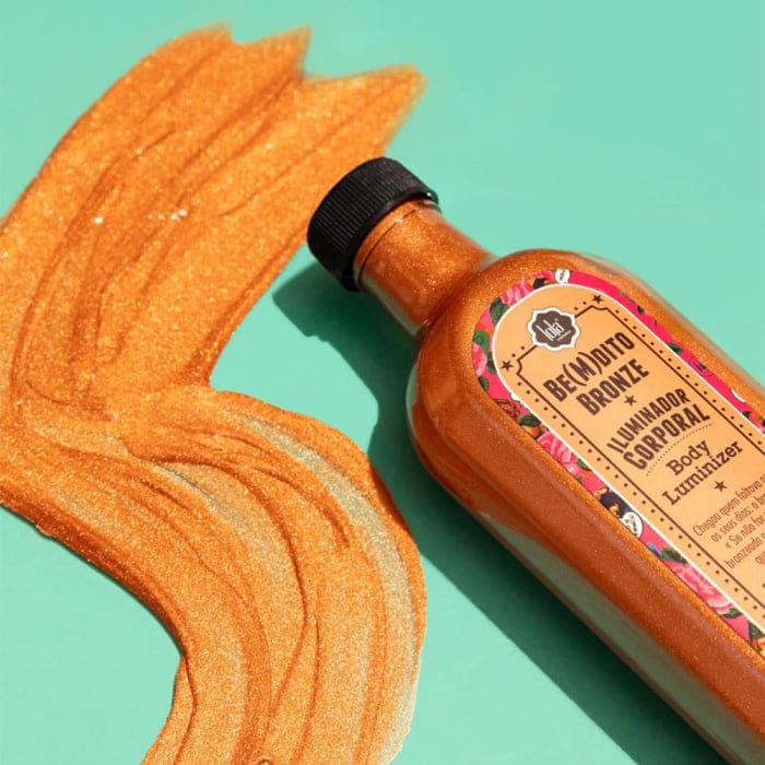 LOLA FROM RIO BEMDITO BRONZE ILLUMINANTE CORPO 200 ML