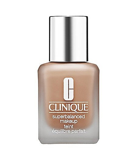 CLINIQUE FONDOTINTA SUPERBALANCE GOLDEN WN 114 - Tre Pi Profumerie